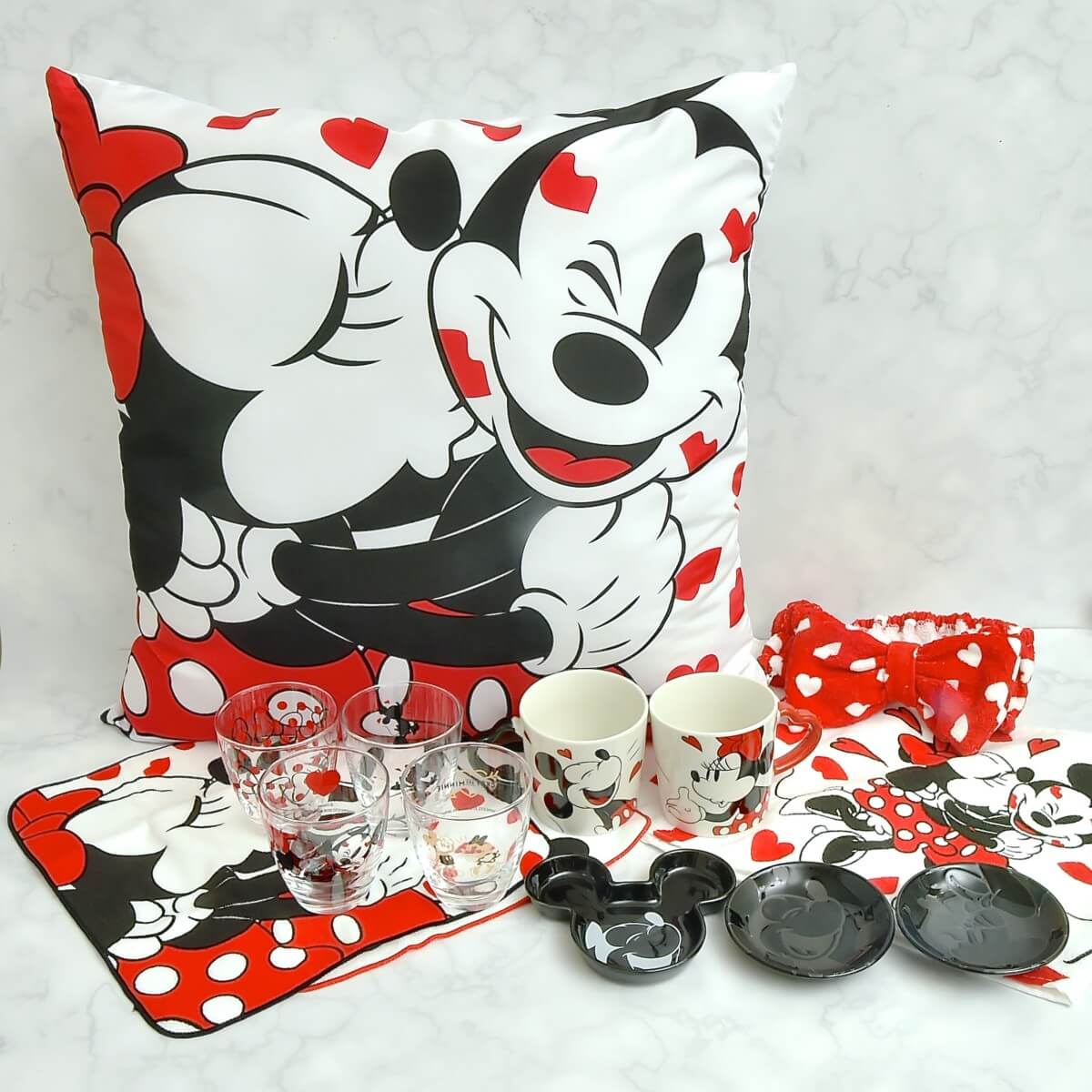 1番くじラストワン ミッキーミニーペア 90周年の特別感いっぱいな