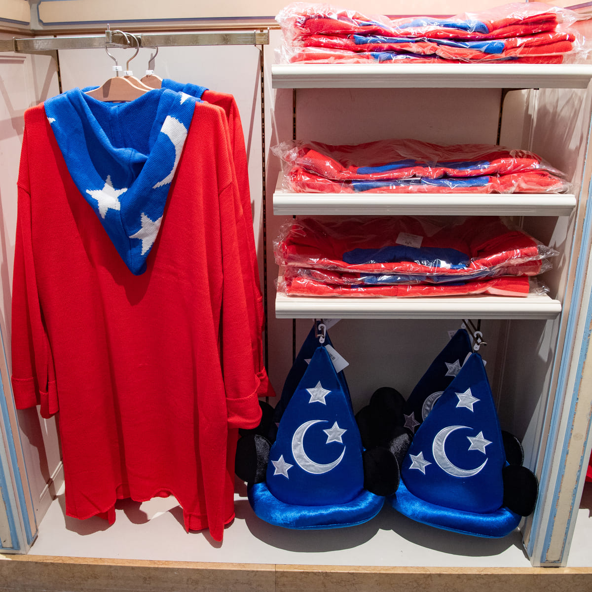 魔法使いの弟子 ソーサラー ミッキー パーカー Mサイズ WDW - メルカリ