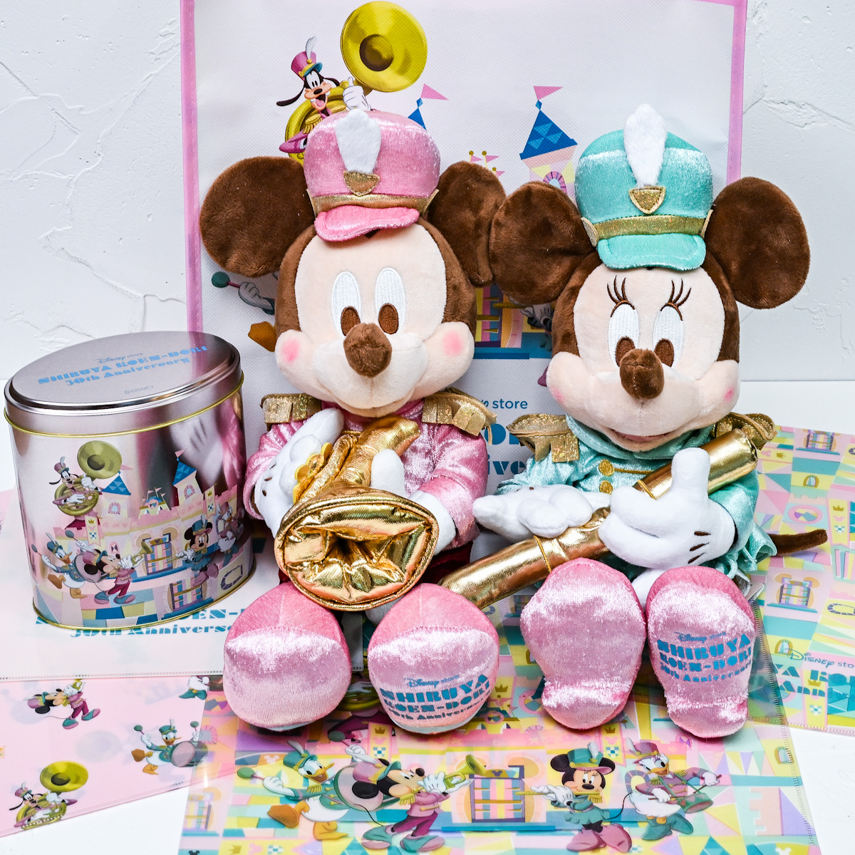 マーチングバンドになってお祝い！ディズニーストア 渋谷公園通り店