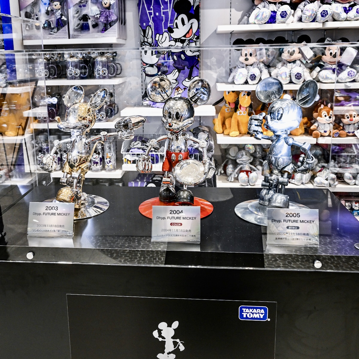 空山基さんが構想したミッキーをフィギュア化！タカラトミー