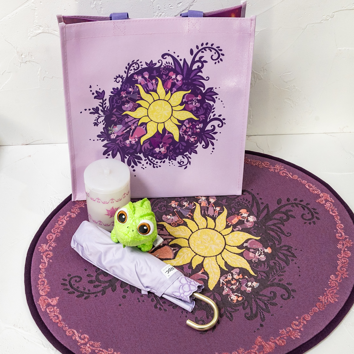 ラプンツェル＆パスカル マルチストラップ ディズニーストア ストア