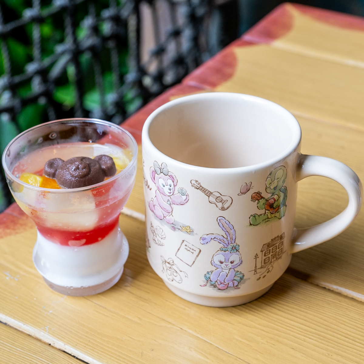 スーベニアカップ付き！東京ディズニーシー“ダッフィー＆フレンズの