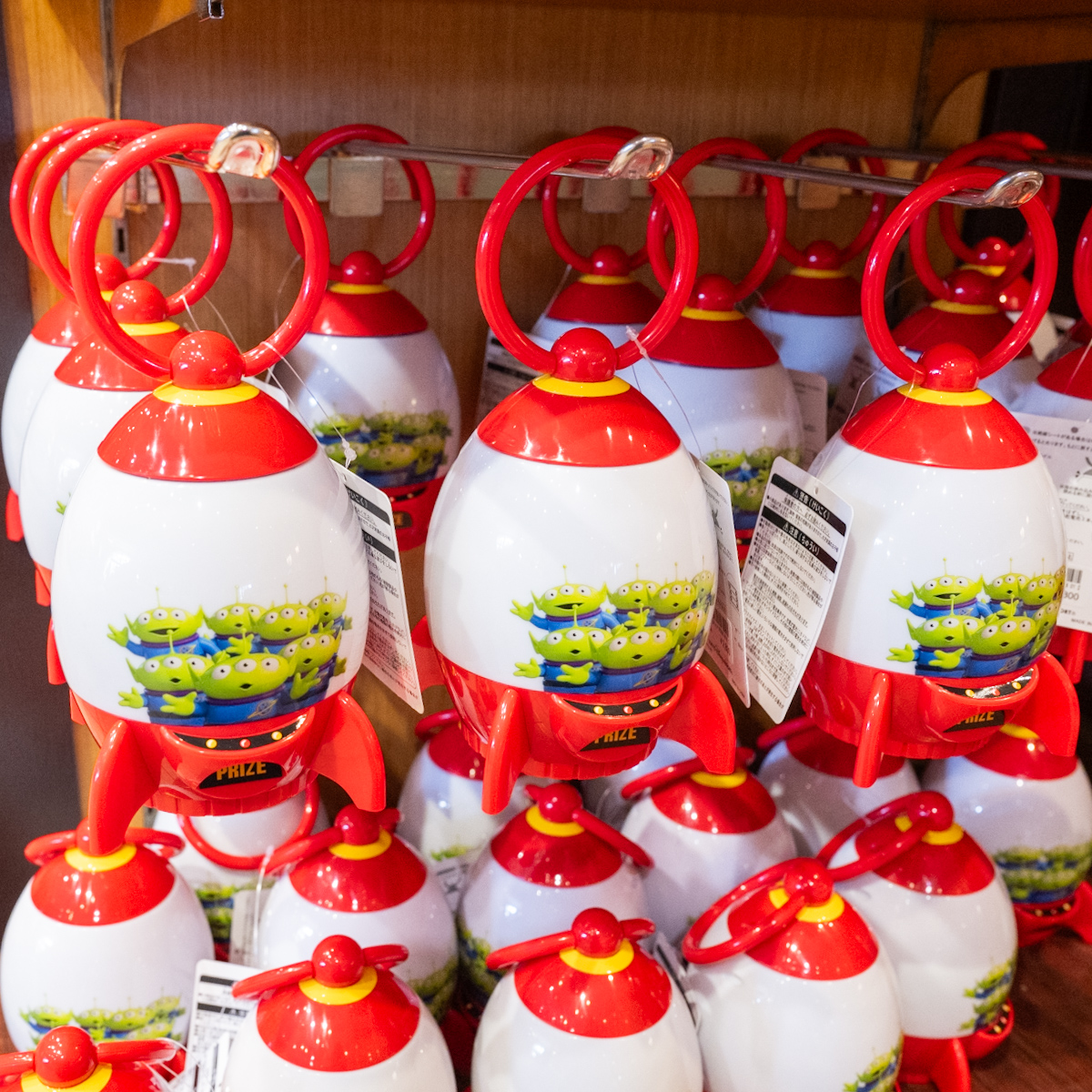 リトルグリーンメンのクレーンゲーム型！東京ディズニーランド