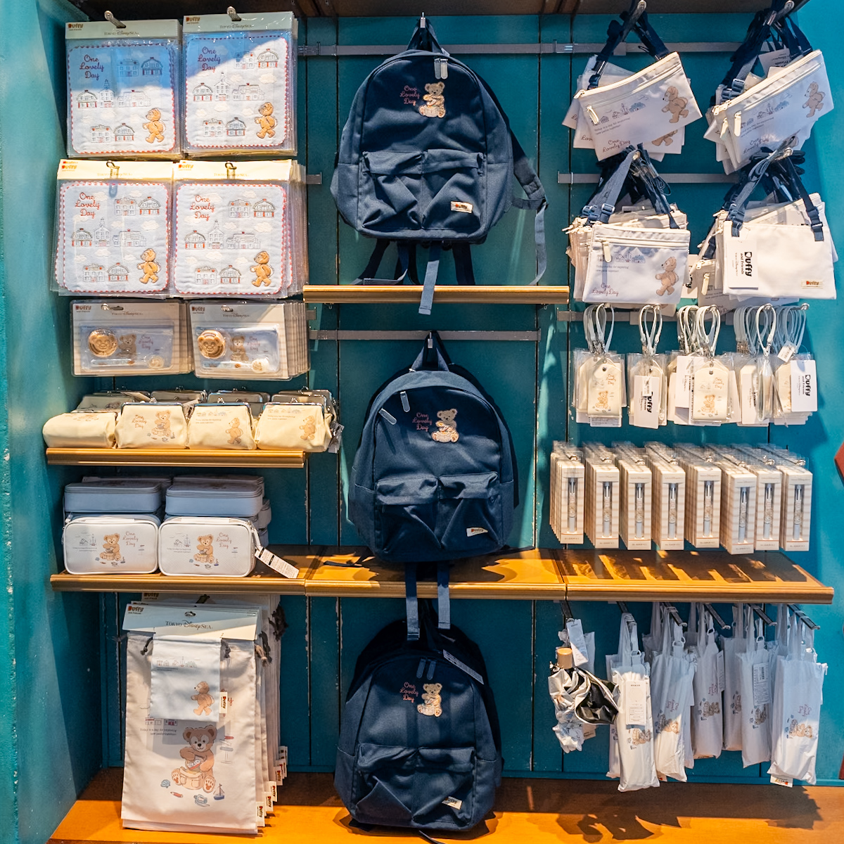 リュックサック】ディズニー ダッフィー 20周年 one lovely day お散歩