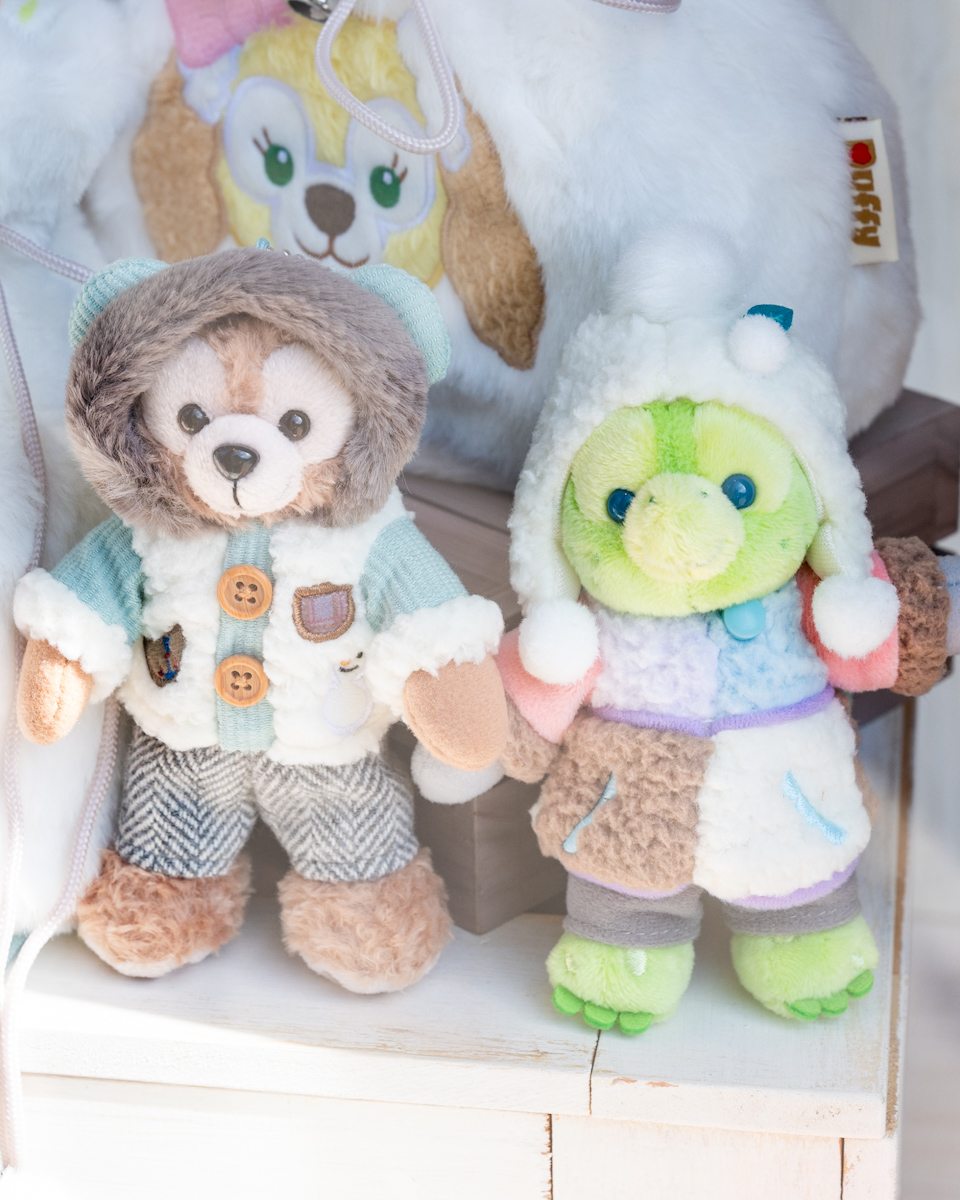 ダッフィー＆フレンズ シークレット オブ スノーウィーデイ チャーム