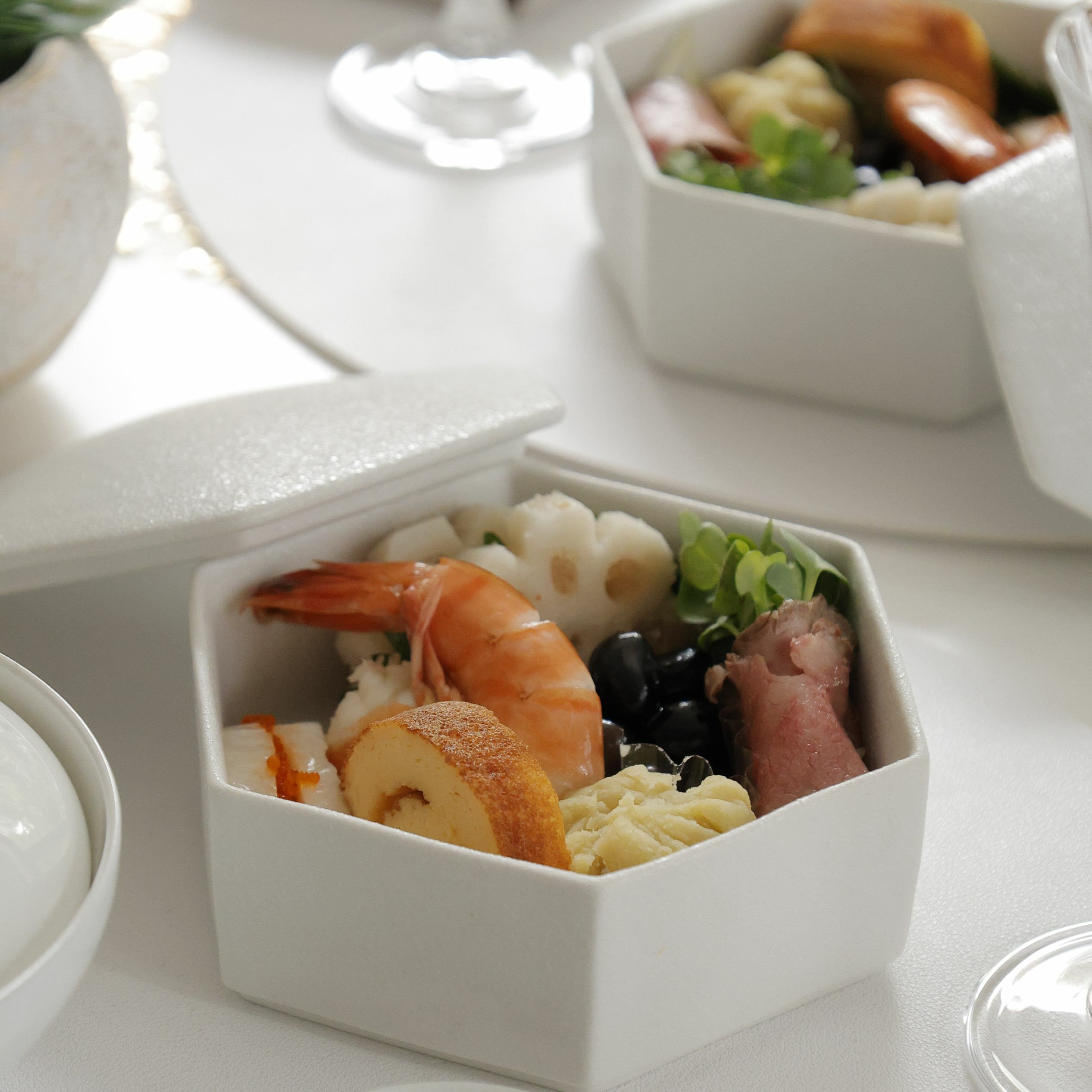 有田焼の品物になります，170センチくらいあります 有田焼の品物になり