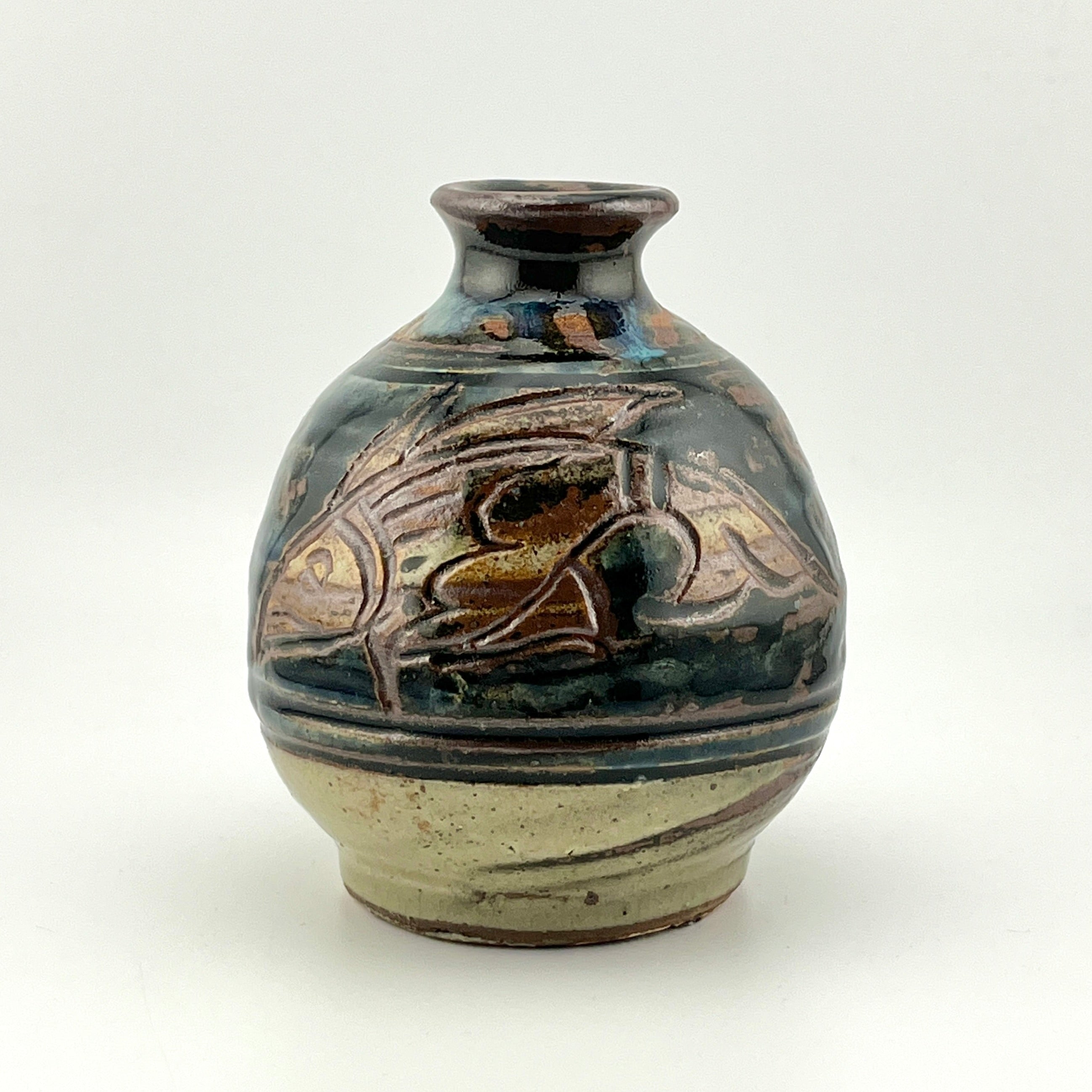 人間国宝 金城次郎長女 宮城須美子（旧姓金城須美子）作 魚文文様7寸