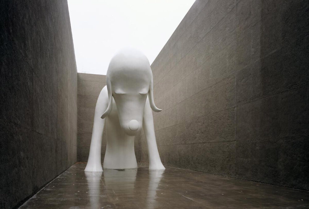 青森県立美術館 奈良美智 あおもり犬 スノードーム Amazon.co.jp