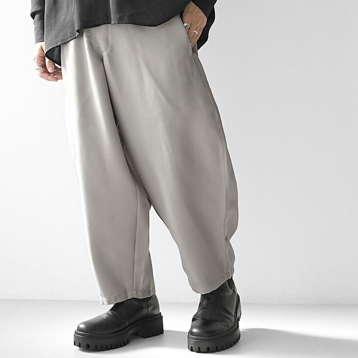 バルーンパンツ *