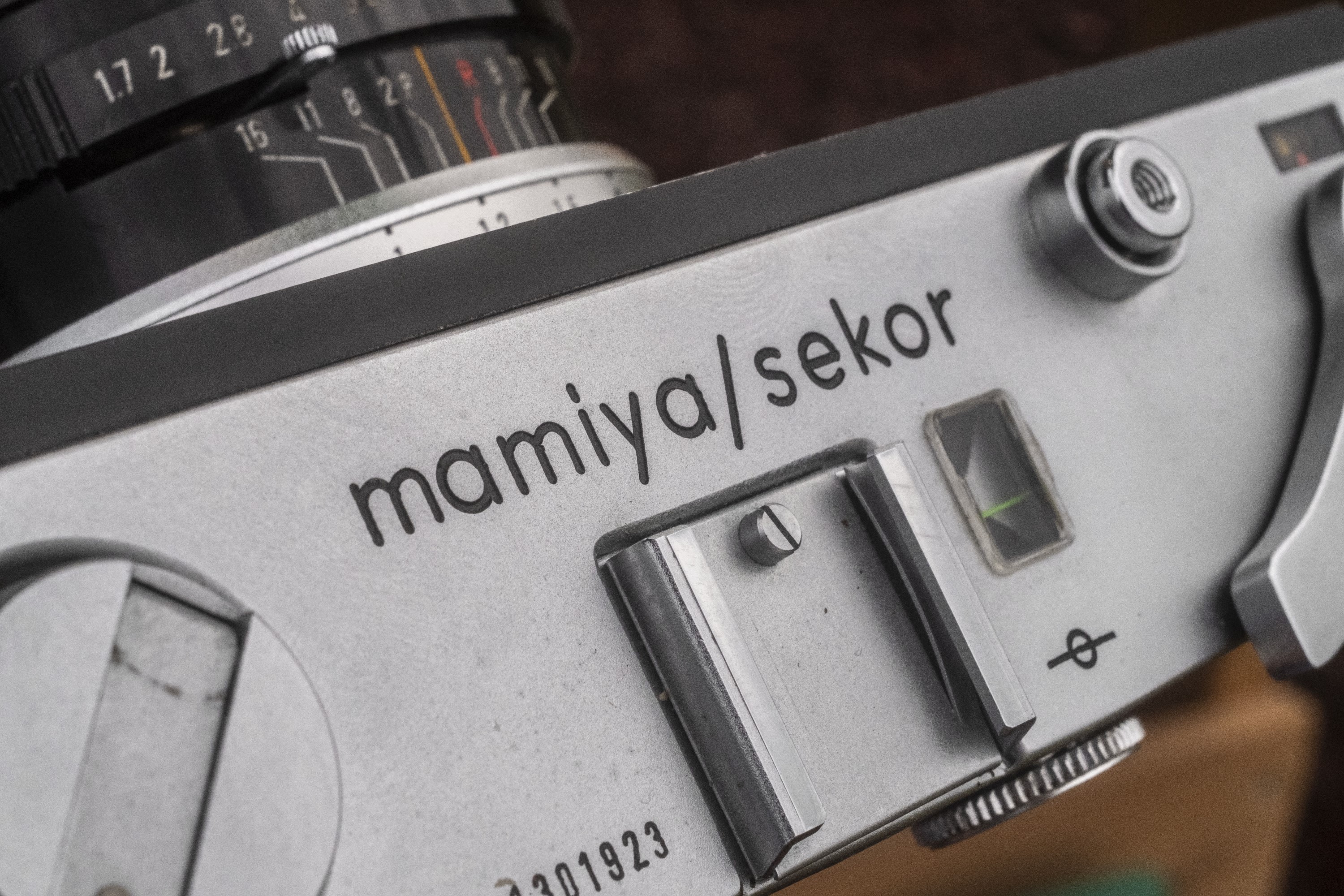 Mamiya Super Deluxe 1.7 (1964) - mike eckman dot com