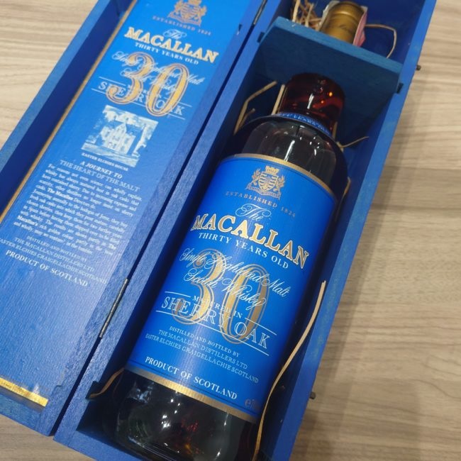 ☆幻の逸品 ザ・マッカラン 30年 シェリーオーク ブルーラベル入荷しま