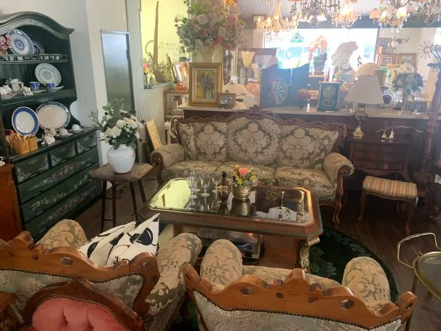 額装木彫りレリーフ | Living house éclat