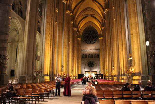 セントジョンザディバイン大聖堂の見どころ ニューヨーク最大にして