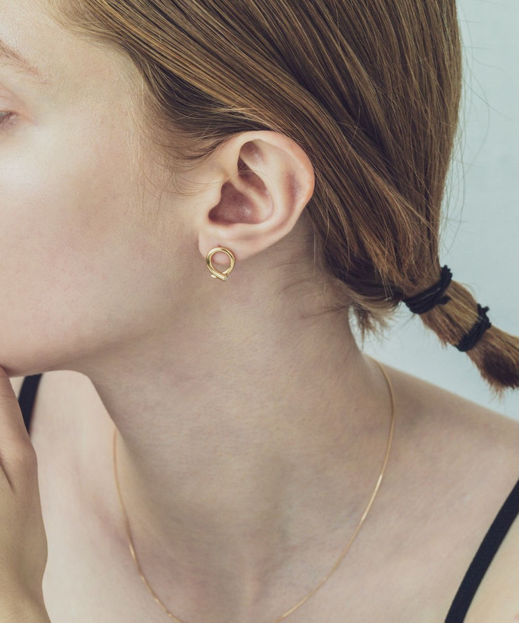 サークル ビジュー ピアス（872122） ｜ women（ウィメンズ） ｜ ete