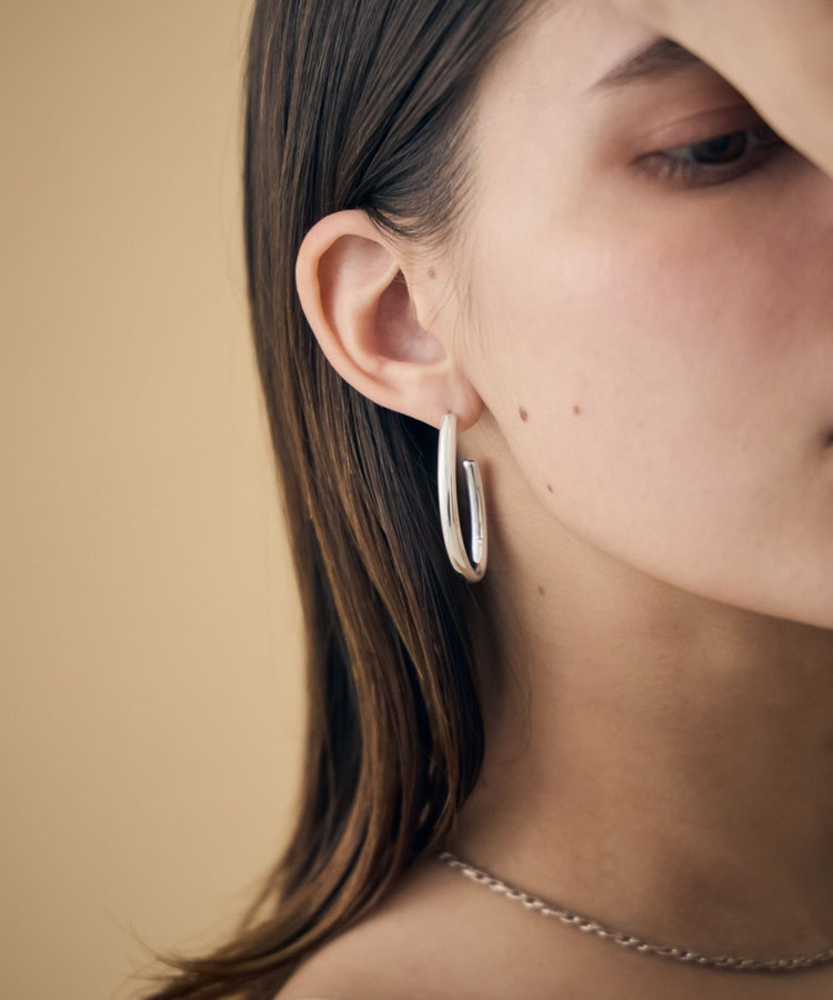 ☆momo1224☆ ete ビジュー ワンストローク ピアス hm0732-01_4.jpg