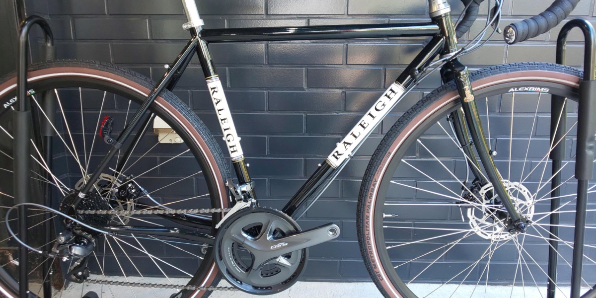 ｸﾞﾗﾍﾞﾙﾛｰﾄﾞ】RALEIGH CR-DC 入荷！【ｸﾛﾓﾘ×ｸﾞﾗﾍﾞﾙ】 | 自転車のことなら