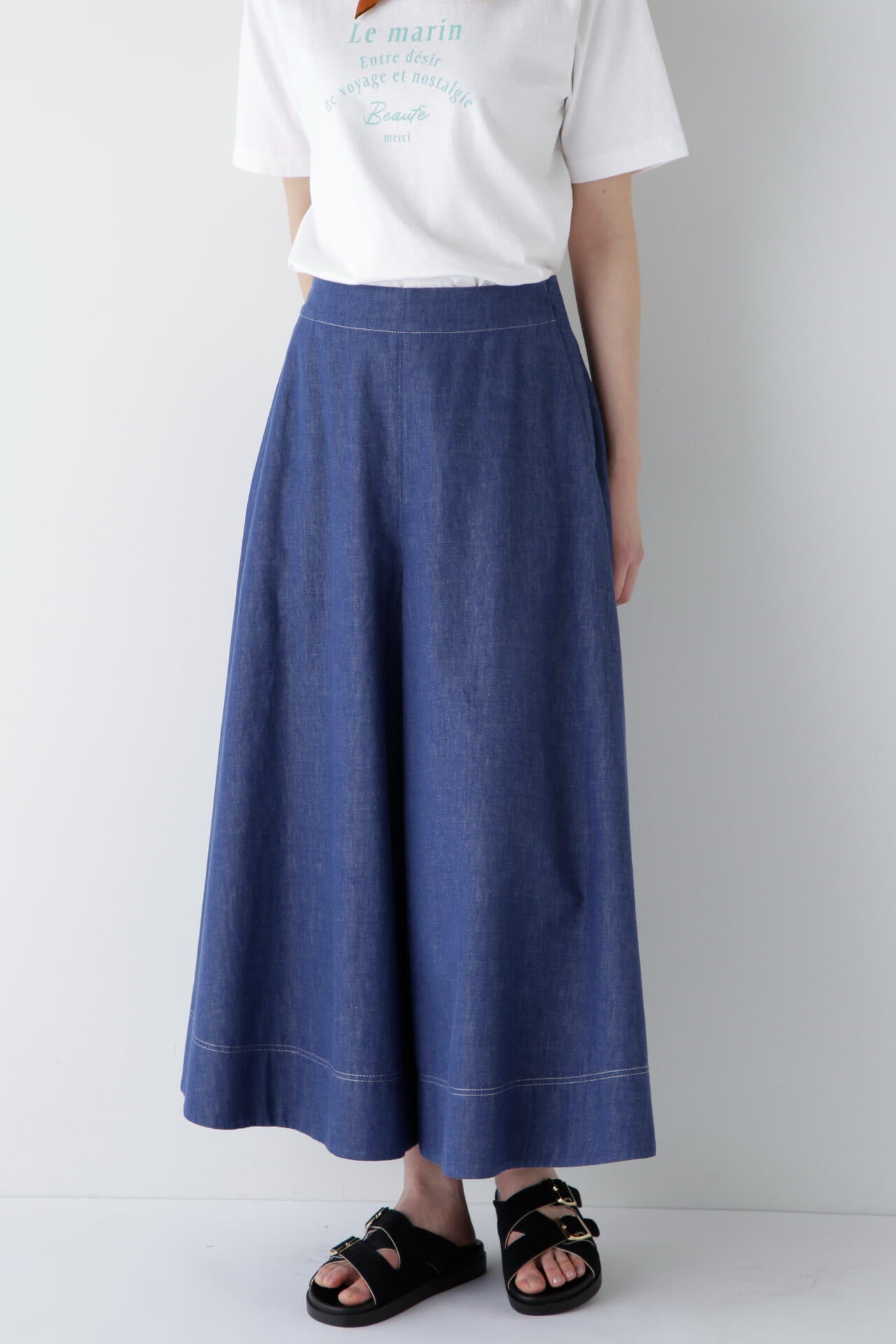 ライトオンスデニムフレアースカーチョ | human woman（ヒューマン