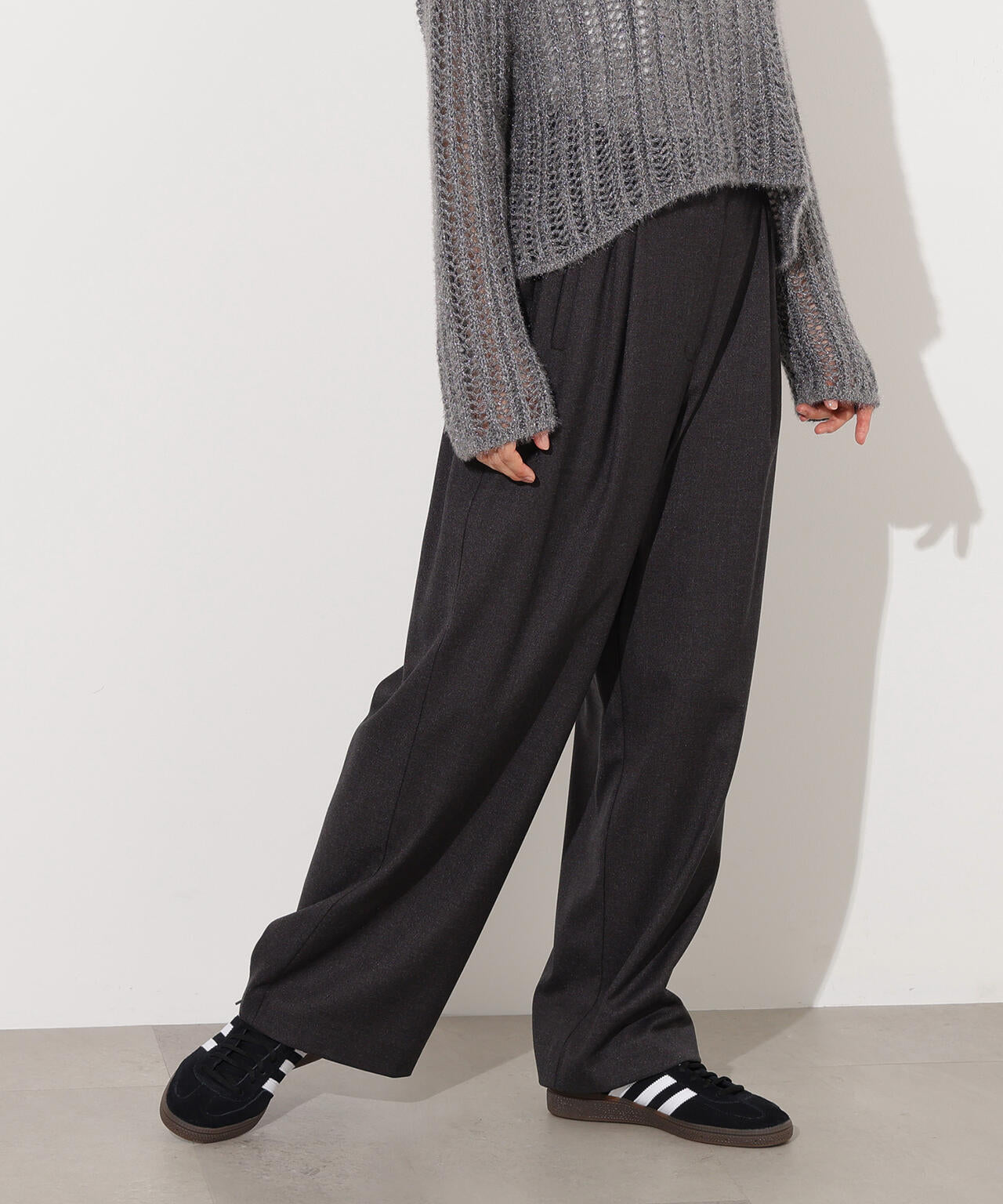 値下げ中！NAPTIME 総柄タックワイドパンツ S ブラック NAPTIME タック