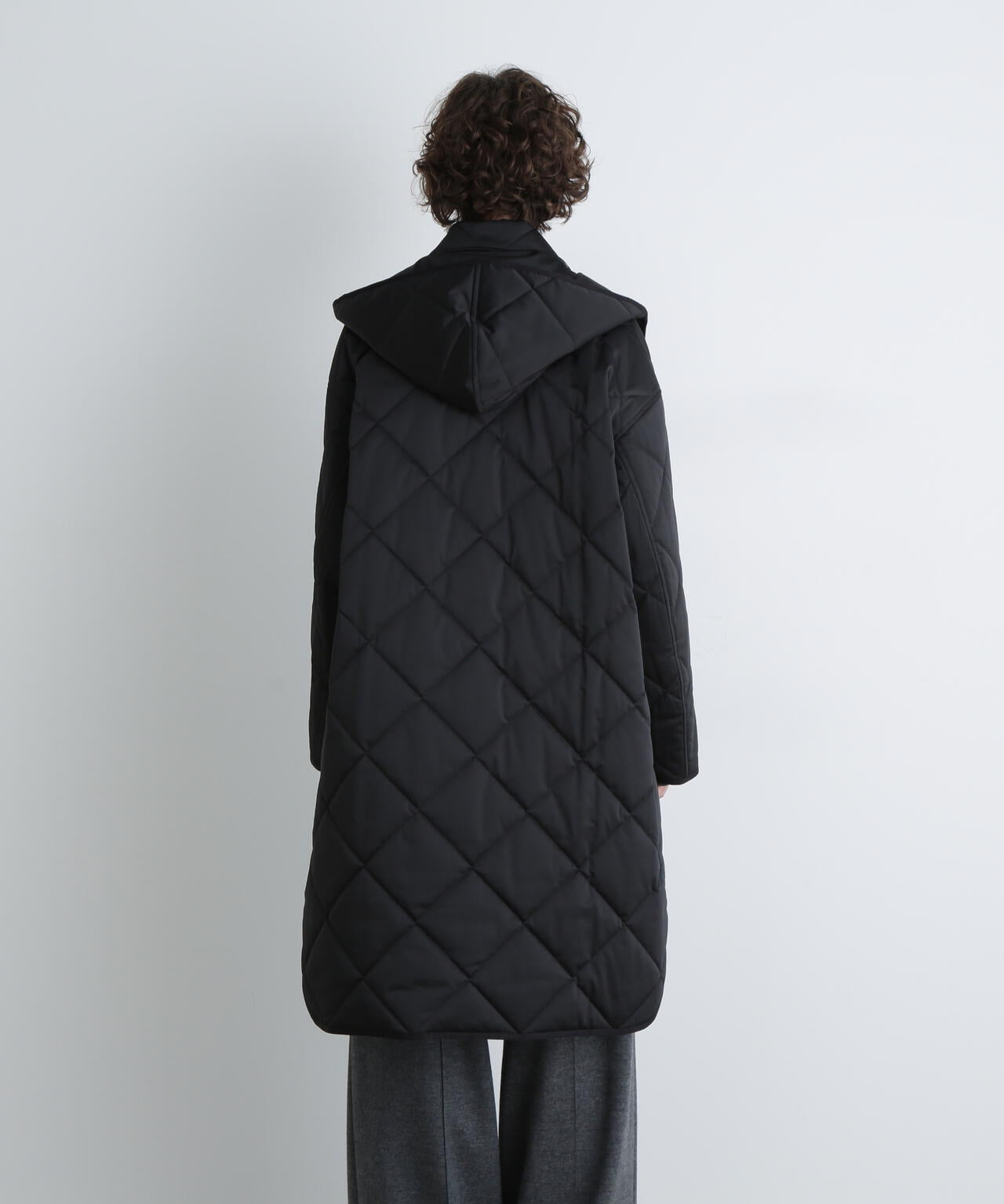 UNiPH＞ブライトキルティングジャケット | ADORE（アドーア） ｜【公式