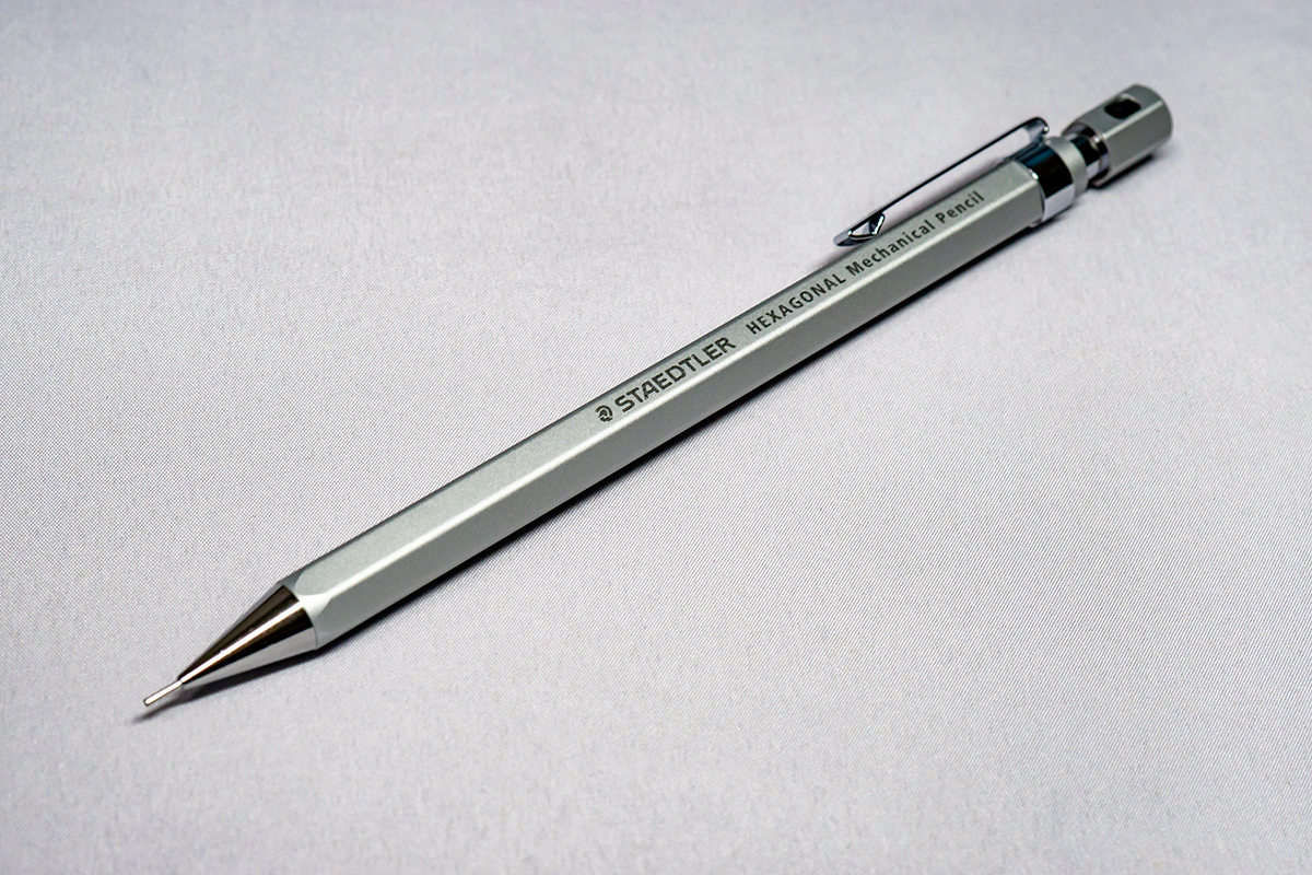 STAEDTLER HEXAGONAL | b's mono-log