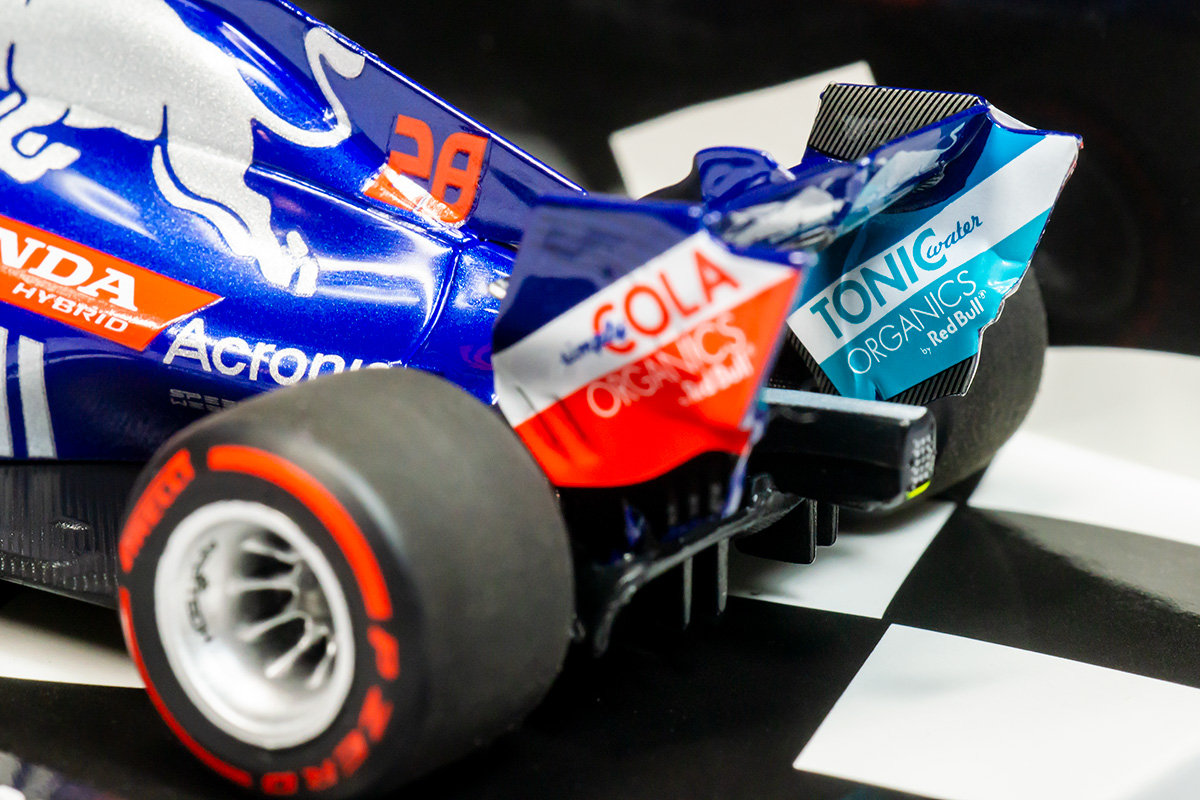 MINICHAMPS Toro Rosso STR13 Honda B. Hartley 2018 | b's mono-log