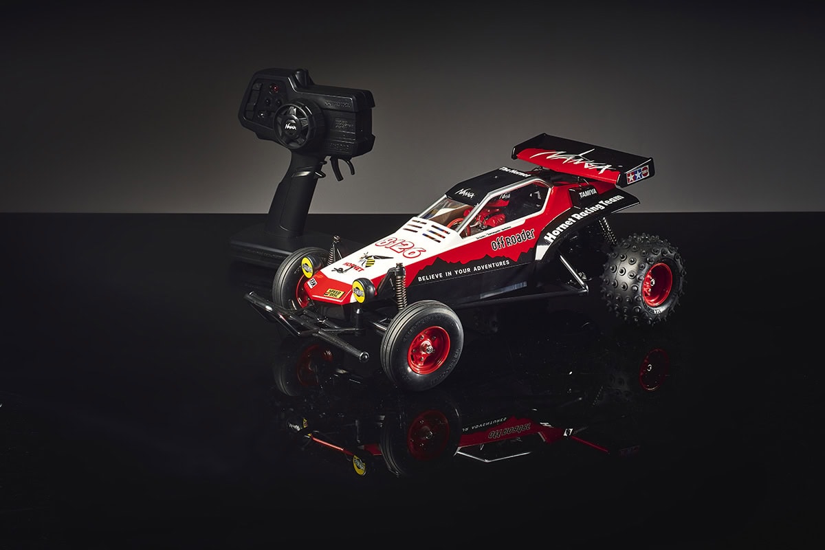 童心にかえる最高峰ギア」ナンガ×タミヤの“特別すぎる電動RCカー”に心