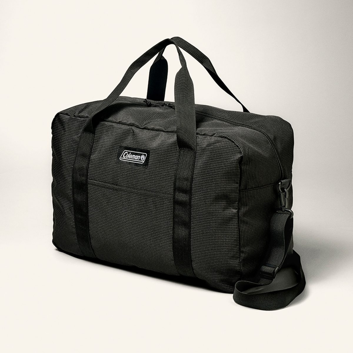 1390円でこの収納力!? 発売前から品切れ店も！コールマンの豪華すぎる