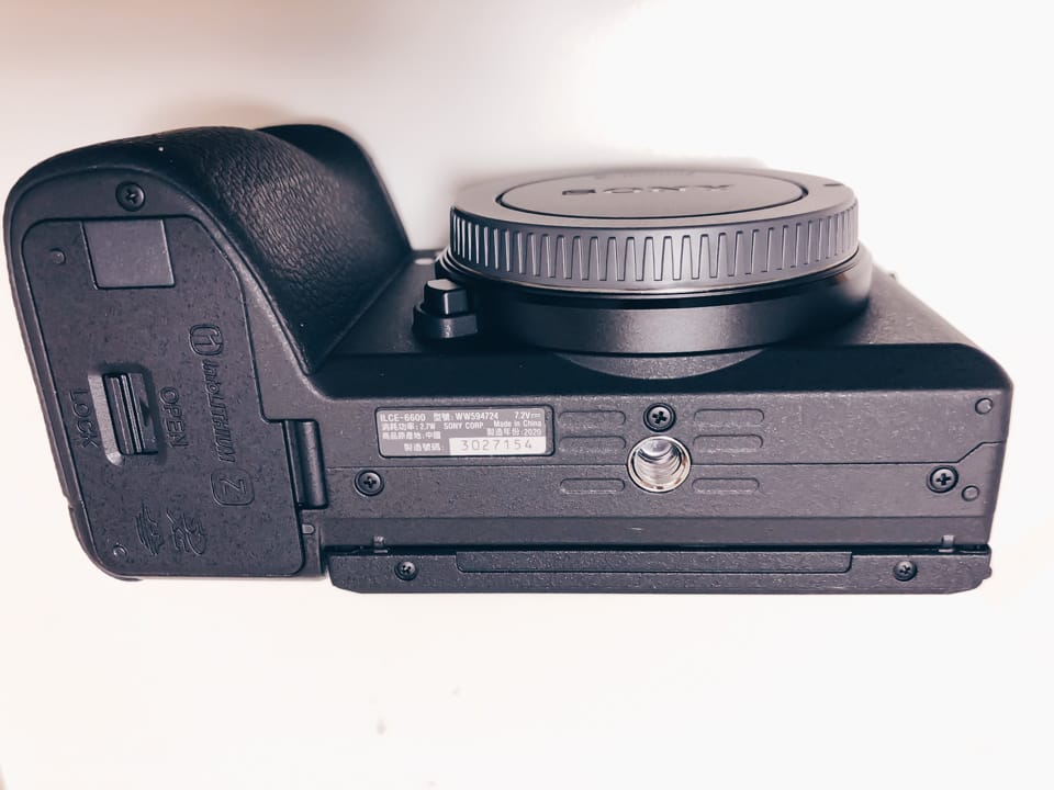 SONY α6600 レビュー／APS-C機のフラッグシップモデル。Zバッテリー