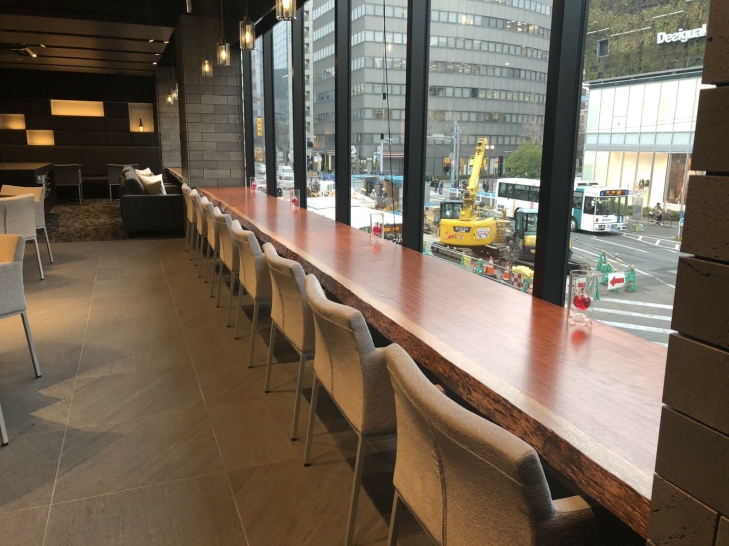 ダイニングテーブルxカウンターxブビンガ【福岡県福岡市】ブビンガ 一