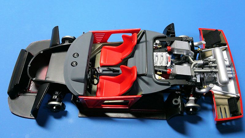 タミヤ1/24フェラーリF40 その9 | Midnight Sun