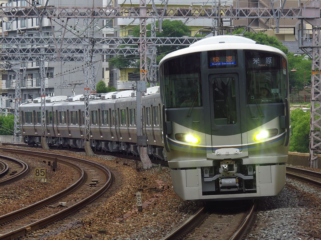 最新】 KATO 225系100番台 12両セット KATO 225系100番台 新快速