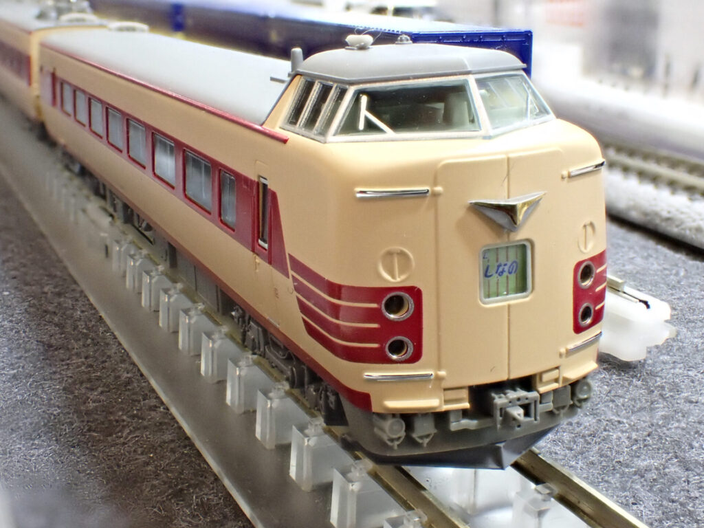 381系しなの(JR仕様)12 両編成 KATO】381系 しなの（JR仕様）2025年5月