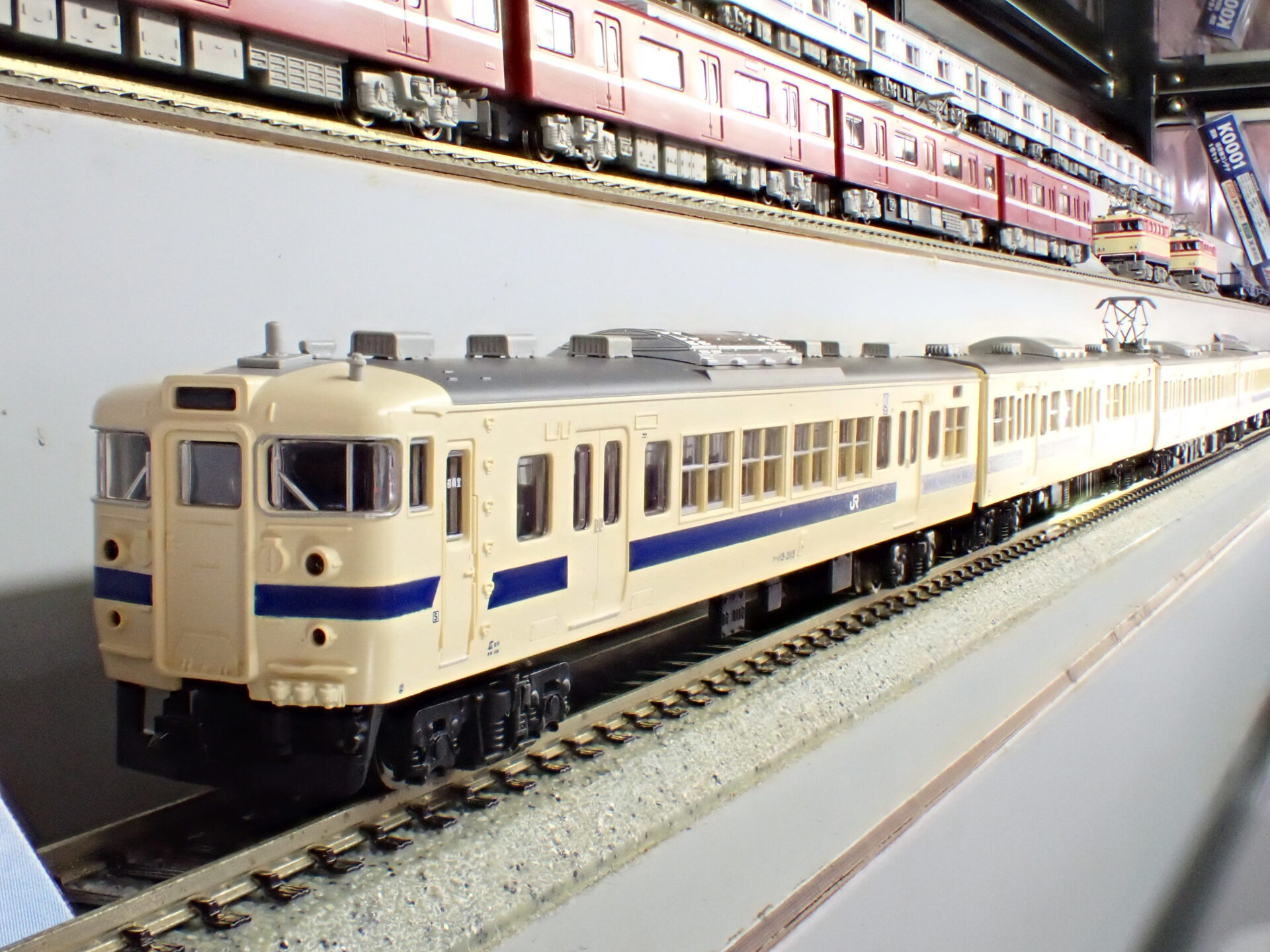 HOゲージ エンドウ 115系 瀬戸内色 HOゲージ エンドウ 115系 瀬戸内色