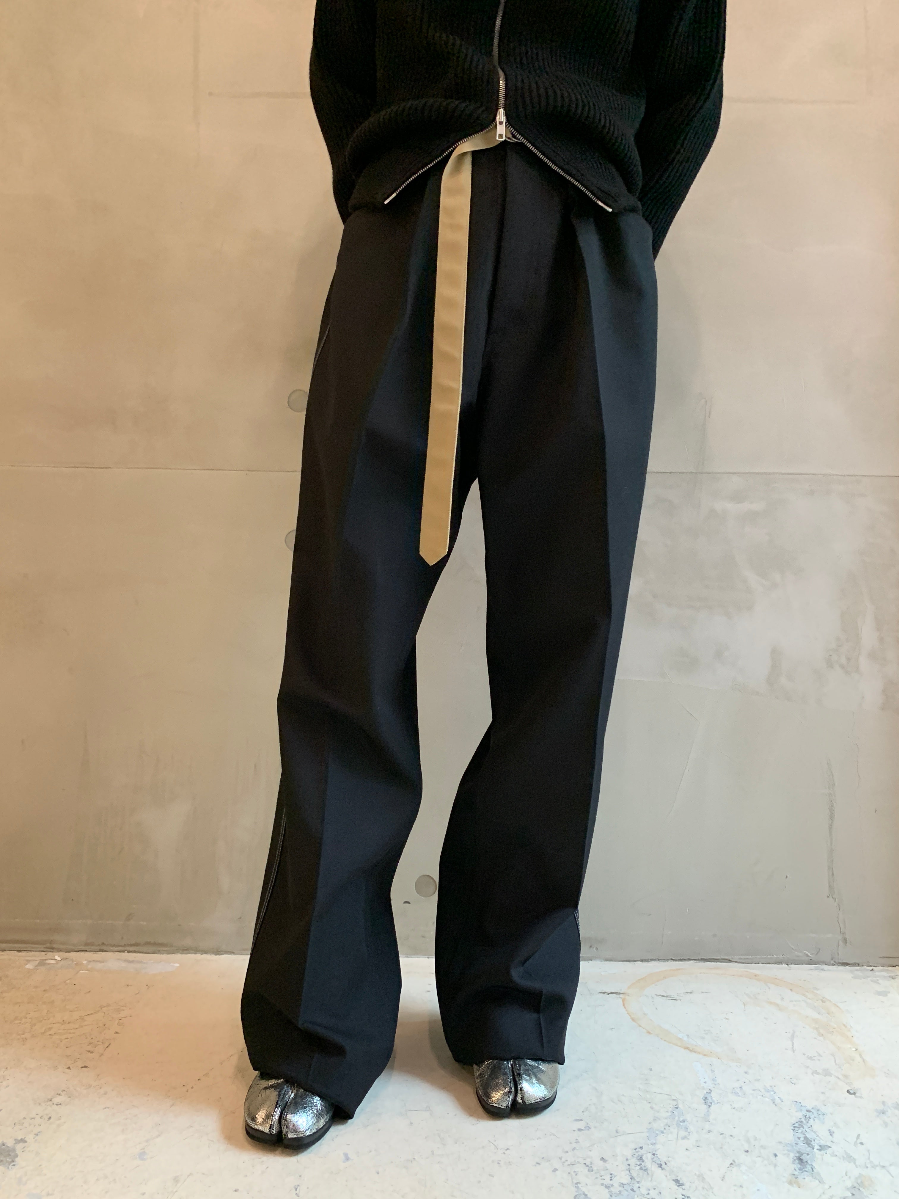 ベルト付ウールパンツ｜MAISON MARGIELA（メゾン マルジェラ）通販