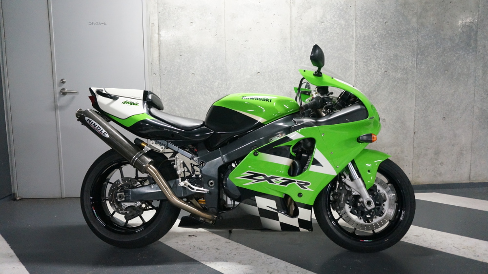 ZX-7R | Moto-Gallery