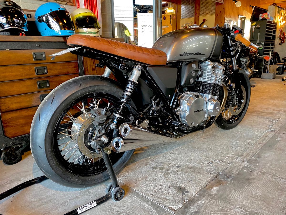 CB750カスタムエクスクルーシブ ガソリンタンク