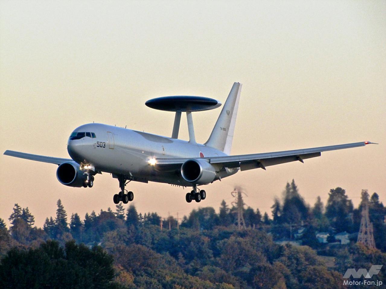 空飛ぶレーダー」航空自衛隊の早期警戒管制機E-767と早期警戒機E-2Cの