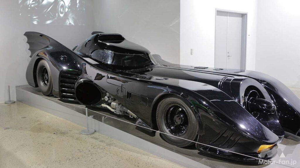 ティムバートン版バットマンに登場する「バットモービル」の制作費は