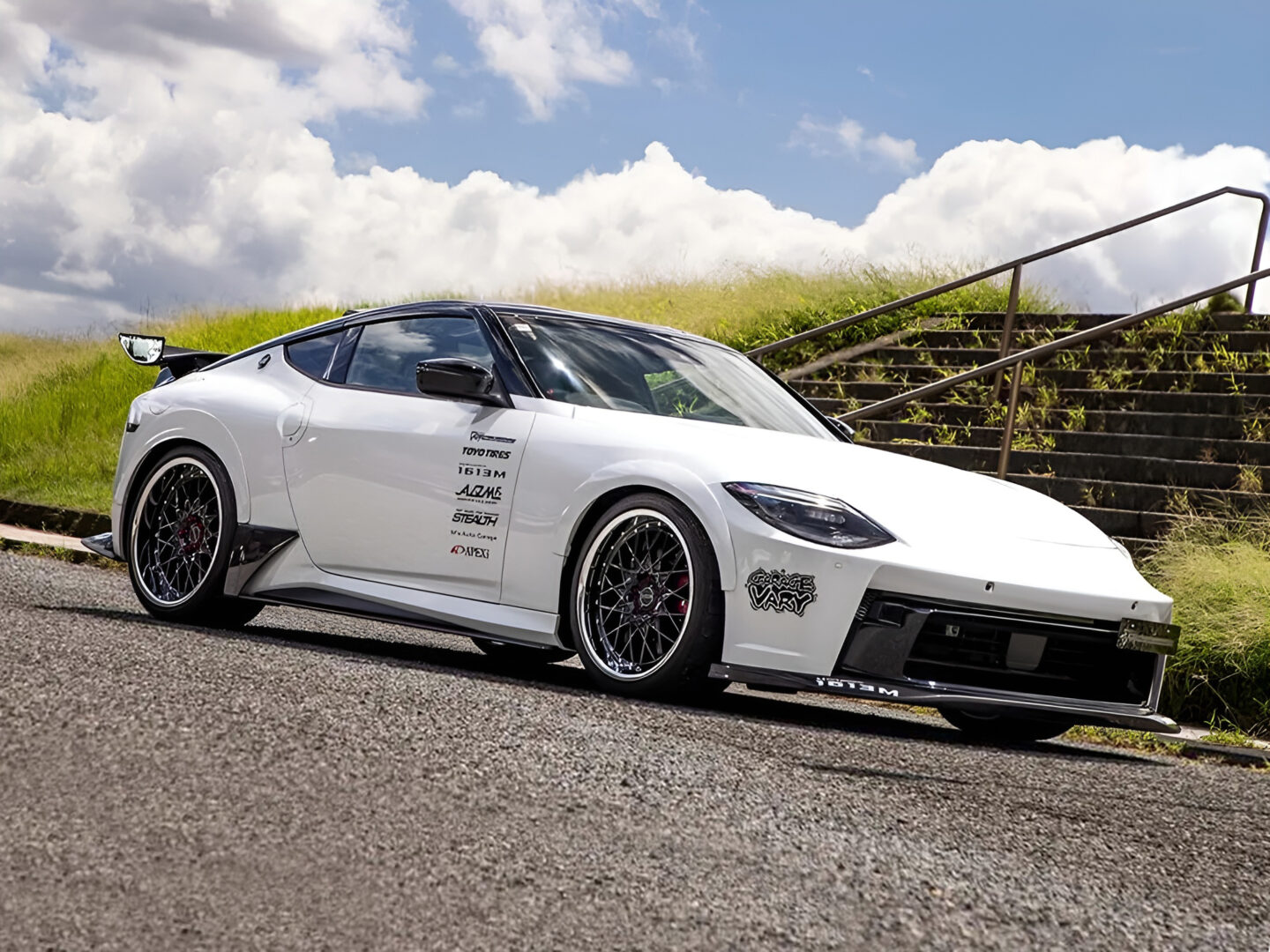 限界を超えた造形美」実車風洞から生まれたRZ34本気のボディキットに