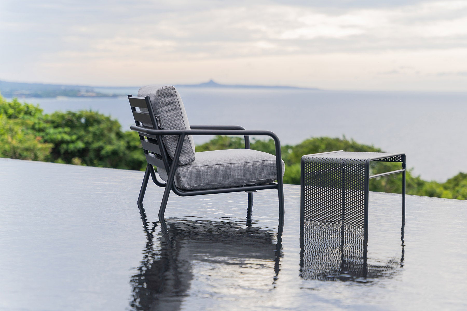 IKASAS OUTDOOR COLLECTION | KAIS – 【公式】 エムライフファニチャー