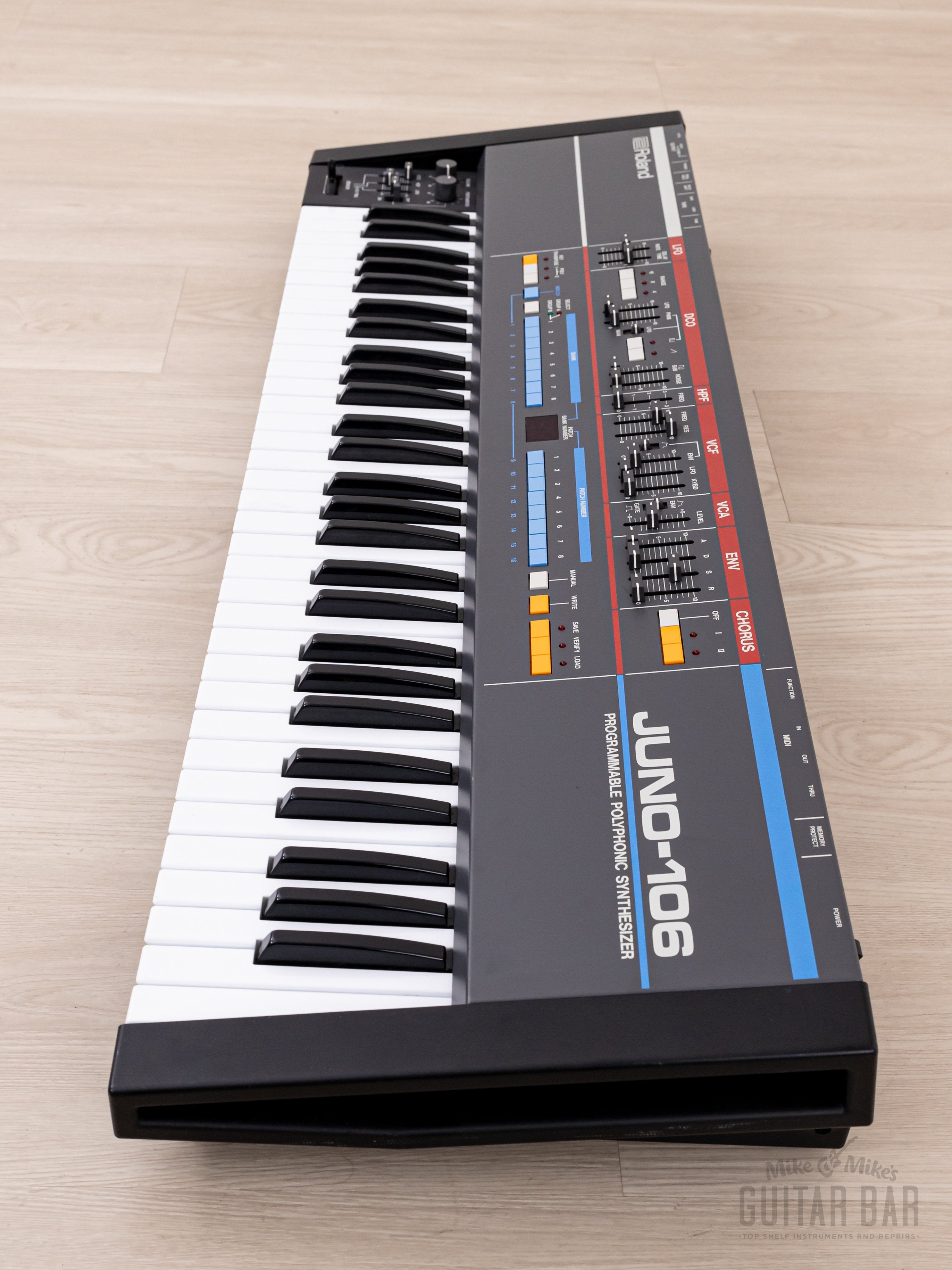 Roland シンセサイザー JUNO-106S