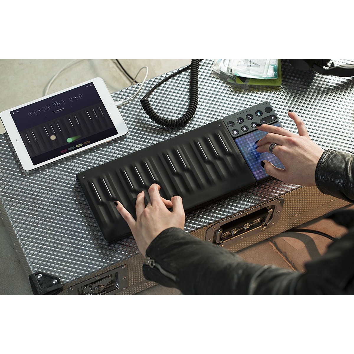 Amazon | ROLI Seaboard Block Studio Edition MIDIキーボード 5DTouch