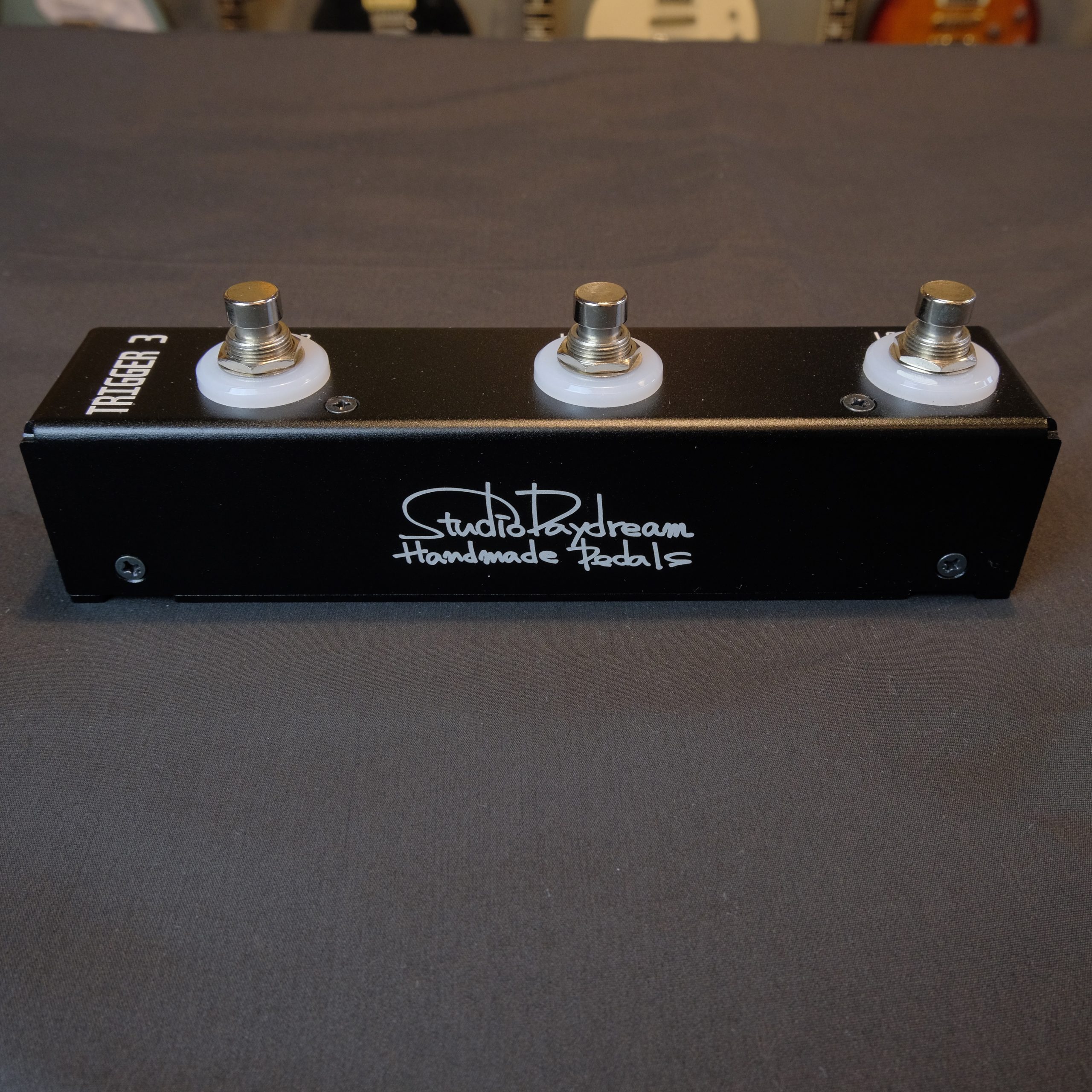 TRIGGER 3 エフェクター スイッチャー TRIGGER 3 エフェクター