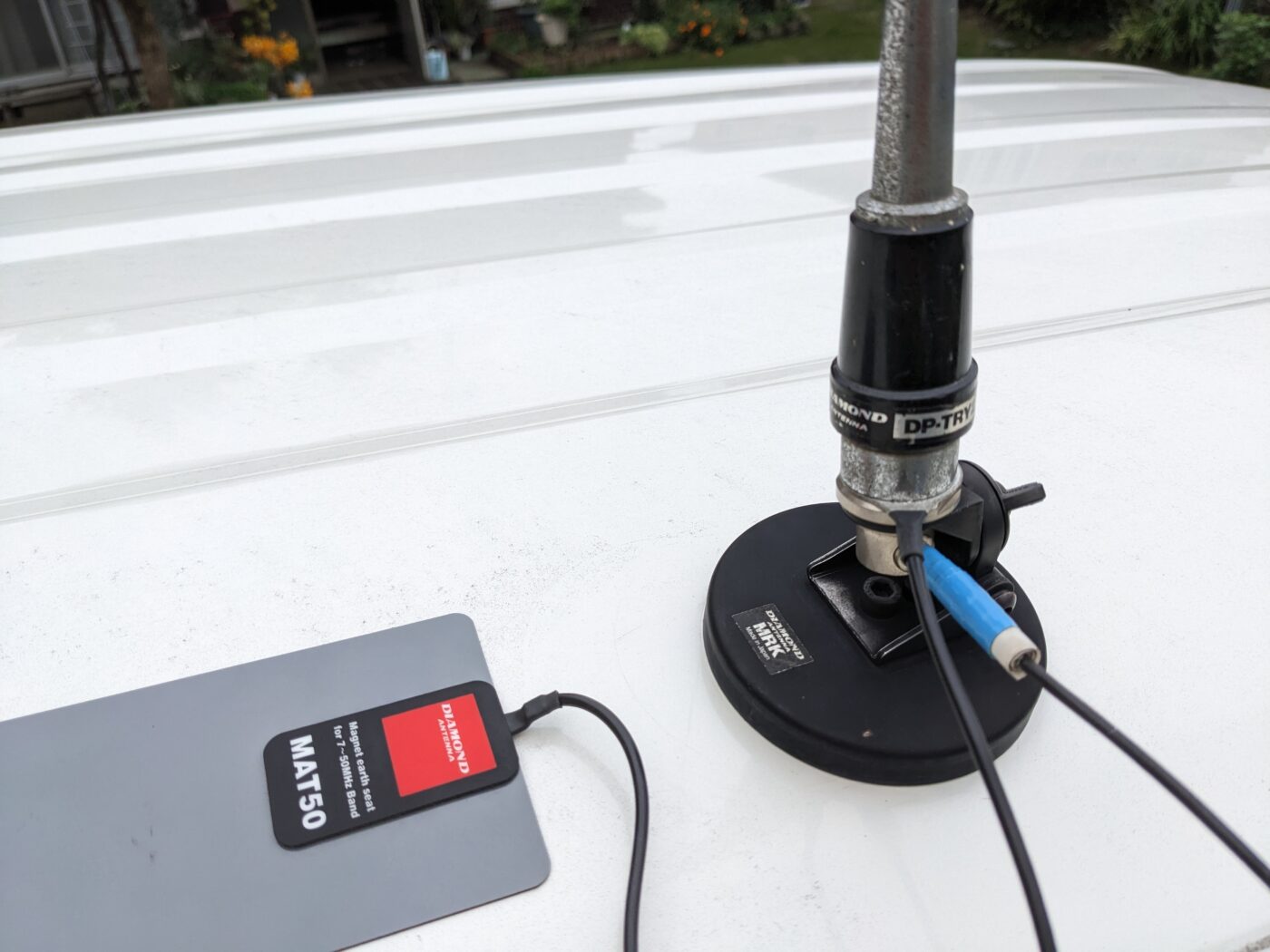 国産パイオニアパーソナルアンテナタイプ・取り付基台付き風林火山白色