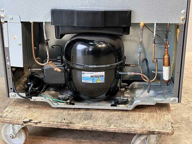 三星貿易 SCANCOOL SKM-85 冷凍ストッカー 87L 右開き(美品) 三星貿易