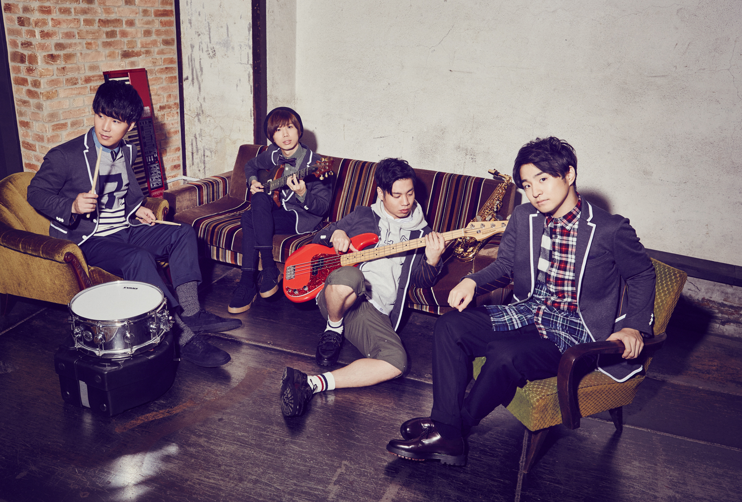 Official髭男dism、4月発売の初フルアルバム詳細・ジャケット写真公開