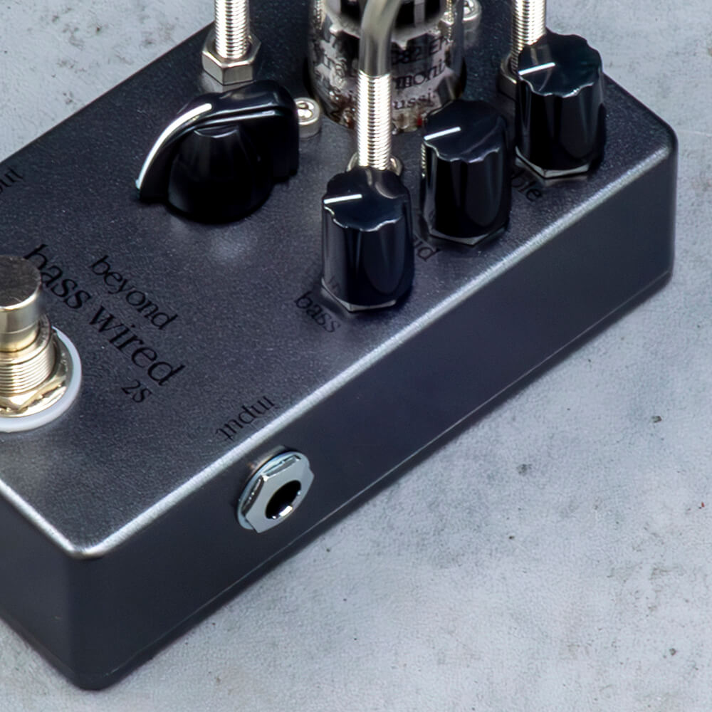 beyond tube pedals beyond bass wired 2S｜ミュージックランドKEY