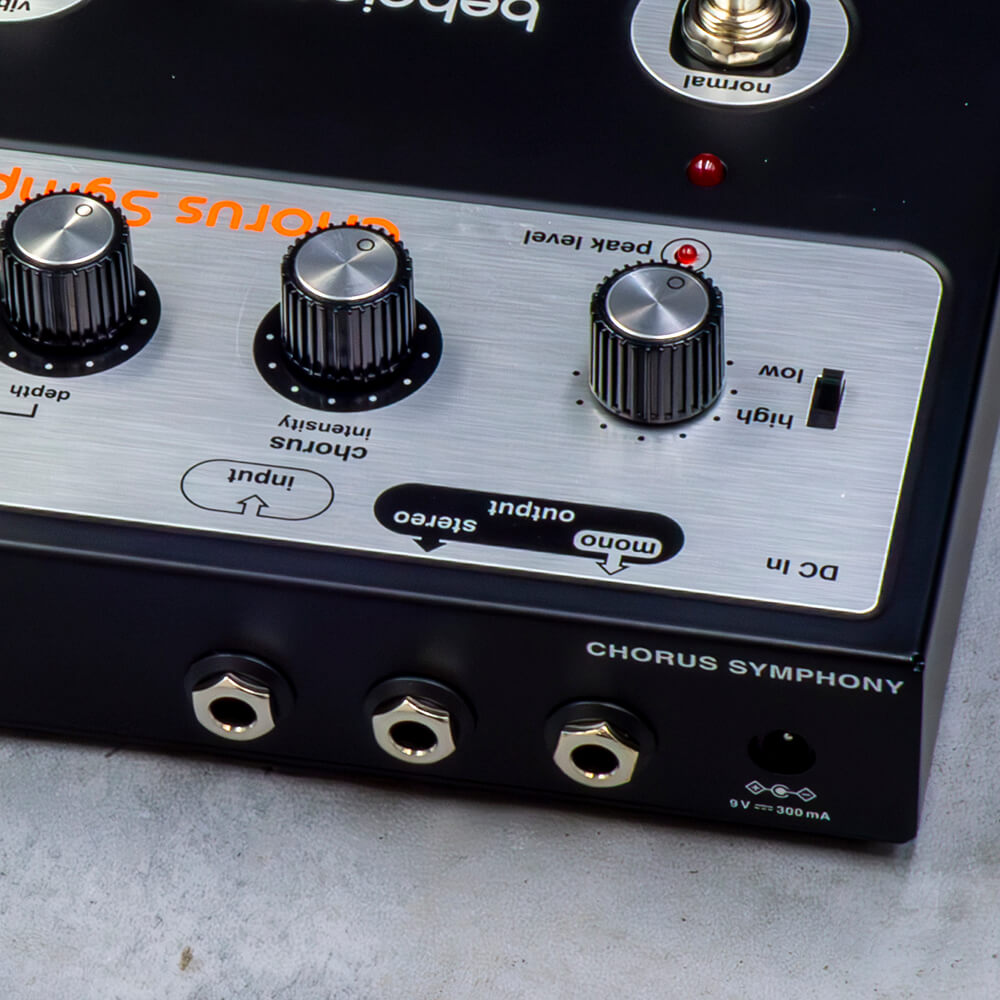 BEHRINGER CHORUS SYMPHONY｜ミュージックランドKEY