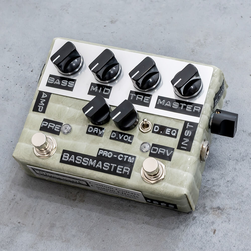 Shin's Music Bass Master Preamp Pro Olive U.M.A. w/ Drive EQ
