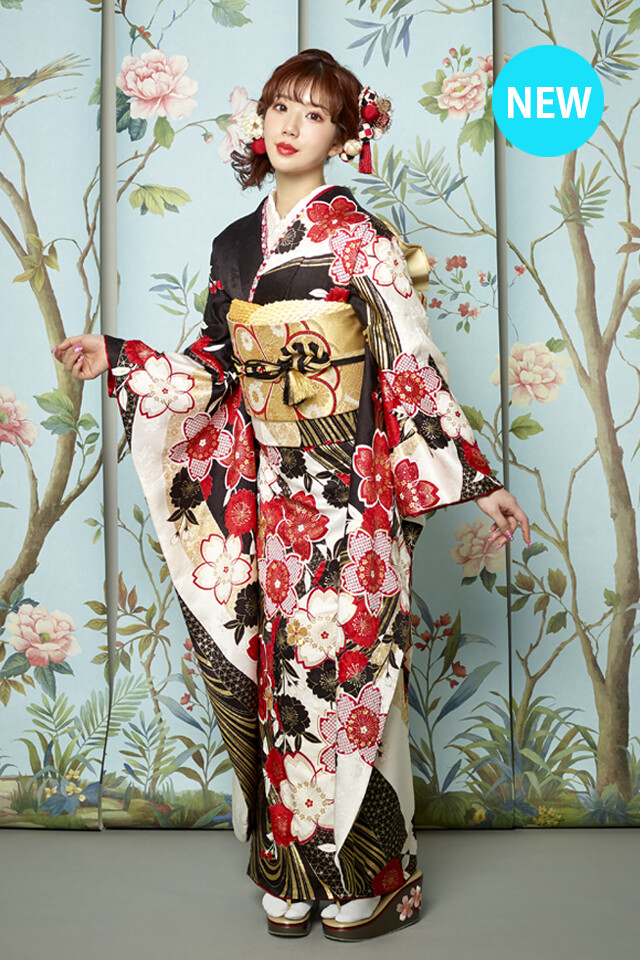 biwa桜 | 近江八幡店 | Princess Furisodeの振袖 /黒色/古典/花柄